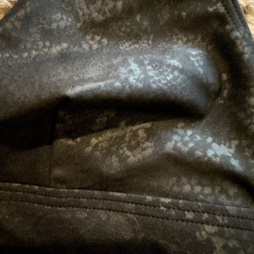 Wolf & Whistle Black Snakeskin Wrap Around Bikini Top US 32D/DD NWT